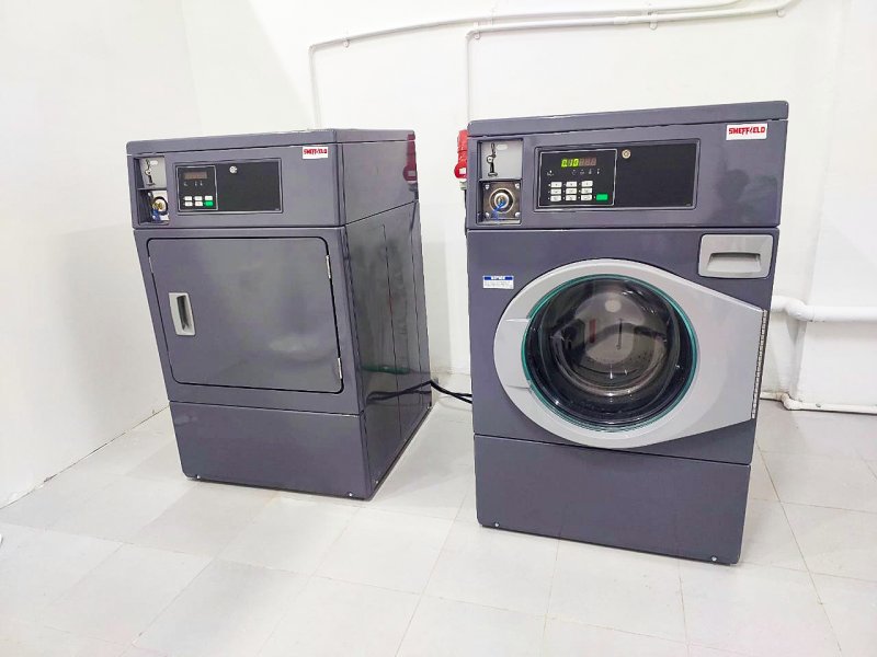 Spin &amp; Smart Laundromat
